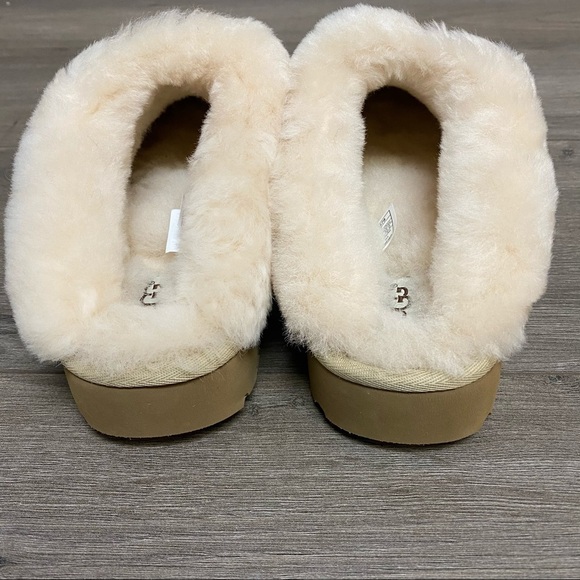 UGG | Cluggette Slippers Indoor Outdoor In Sand NEW In Box - Picture 12 of 17